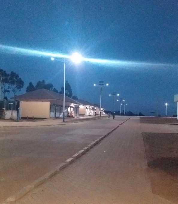 三门峡市非洲科特迪瓦太阳能路灯工程